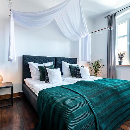 Zamkowa Guesthouse Познань Экстерьер фото