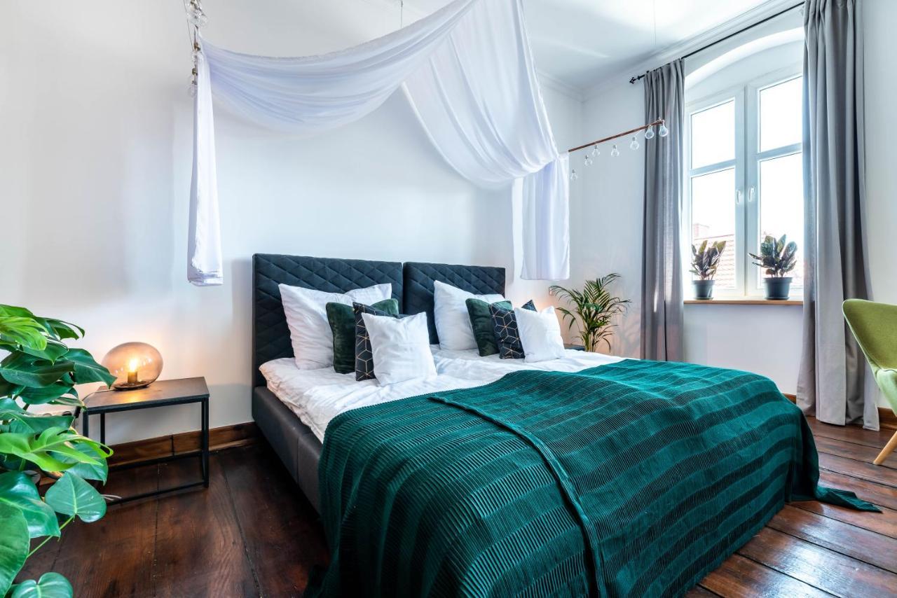 Zamkowa Guesthouse Познань Экстерьер фото